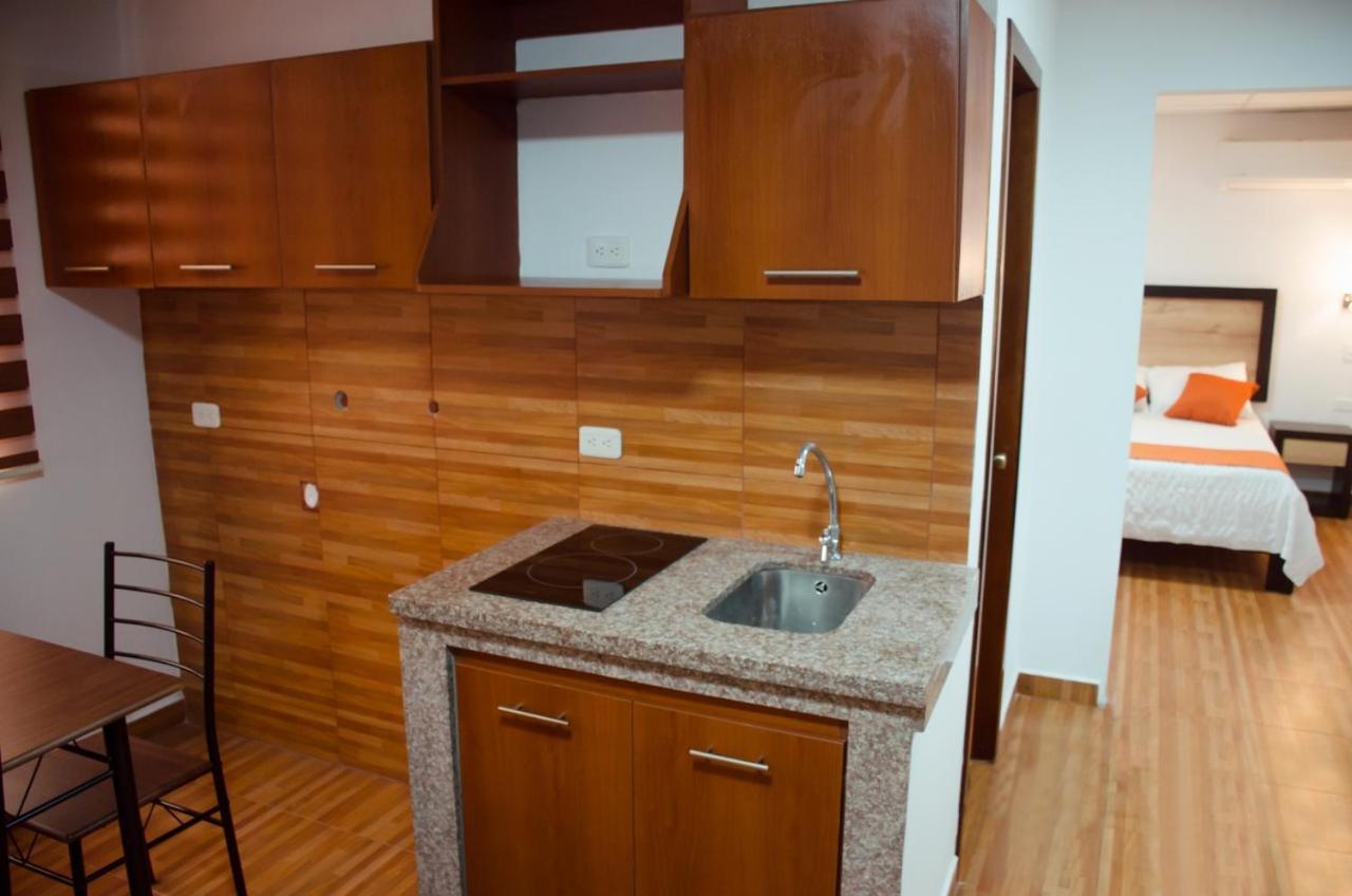 Aparthotel Torre Alba à Santo Domingo de los Colorados Extérieur photo