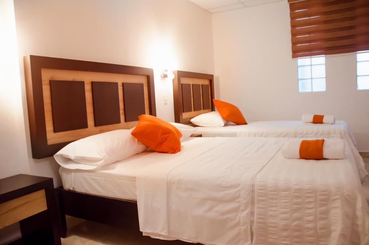Aparthotel Torre Alba à Santo Domingo de los Colorados Extérieur photo